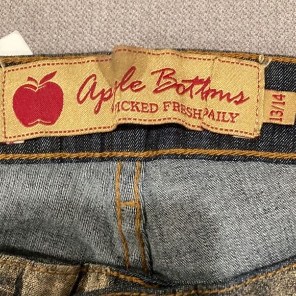 Vintage NWT authentic Apple Bottom jeans w/ gold overlay 98% cotton, 2% spandex - Picture 5 of 8
